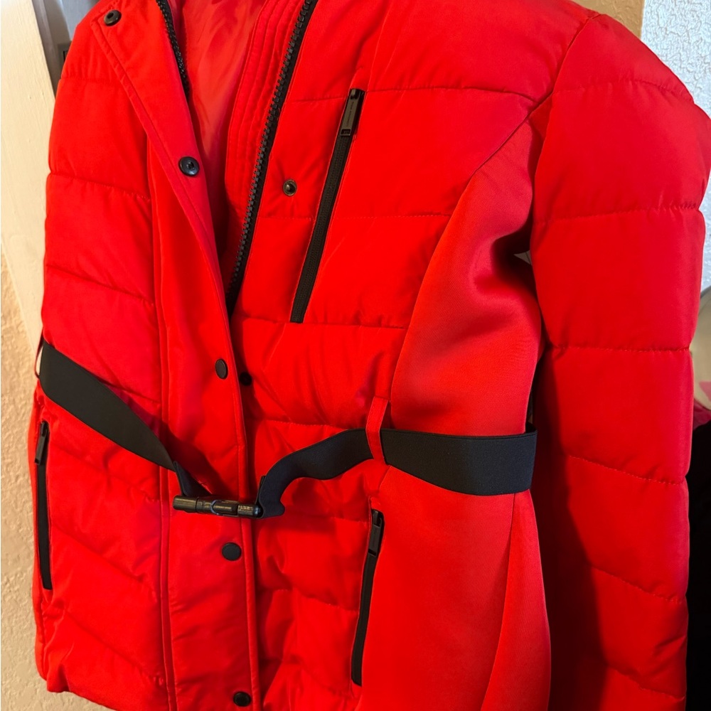 London Fog Women's Vibrant Red Puffer Jacket